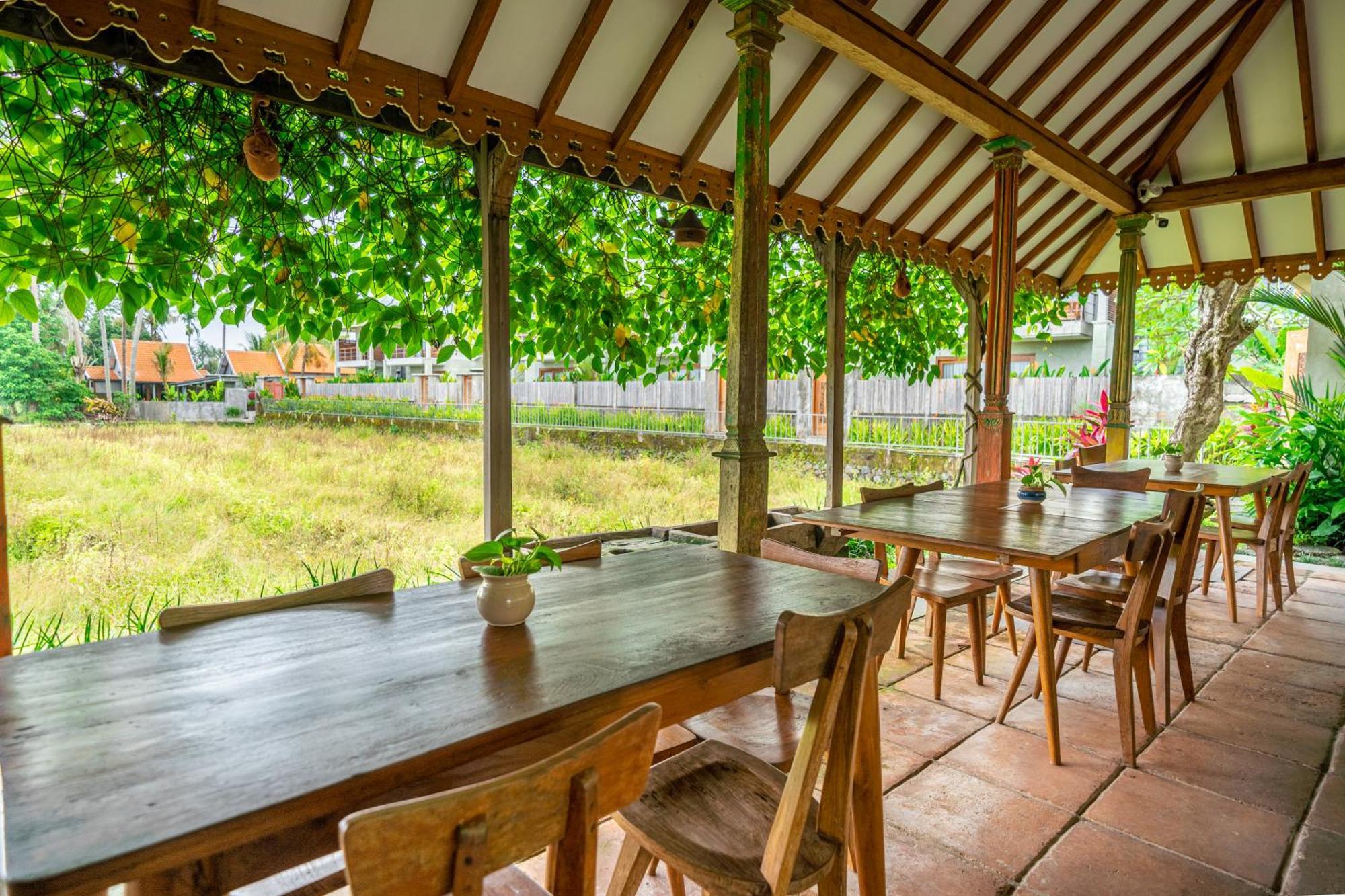 Ubud Diary Villa Exterior photo