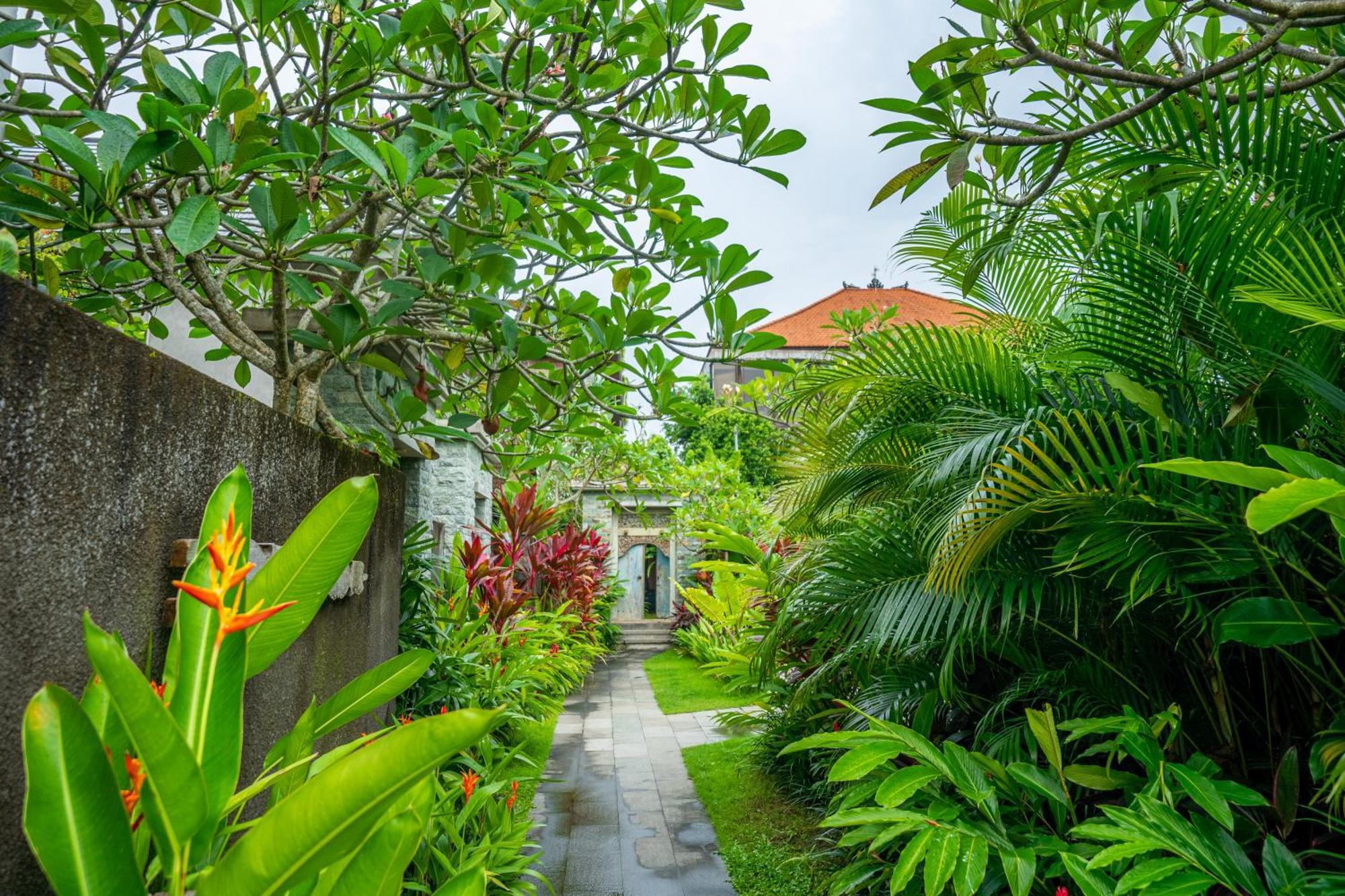 Ubud Diary Villa Exterior photo