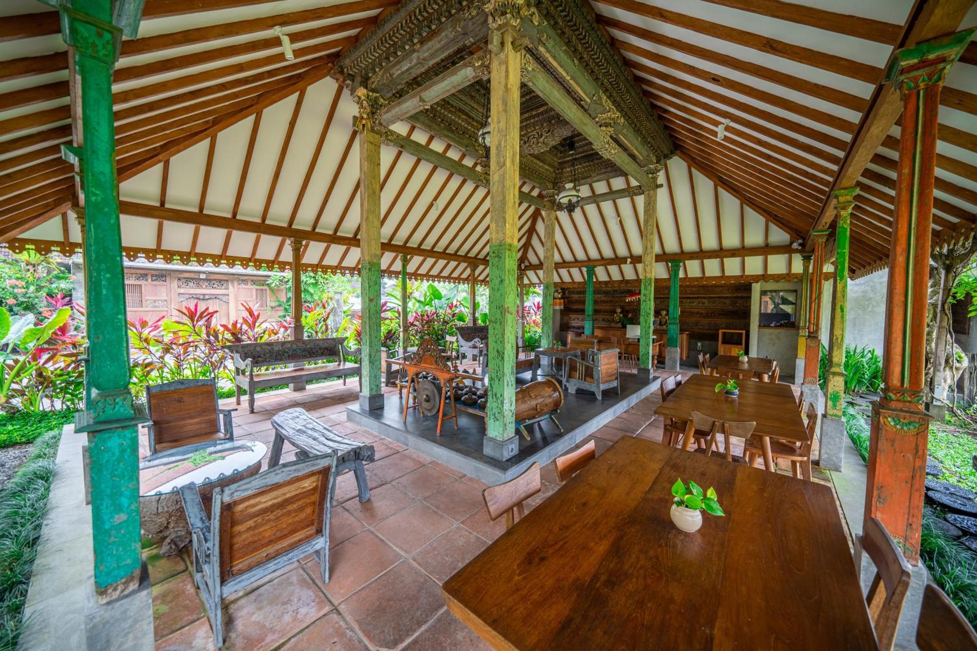 Ubud Diary Villa Exterior photo