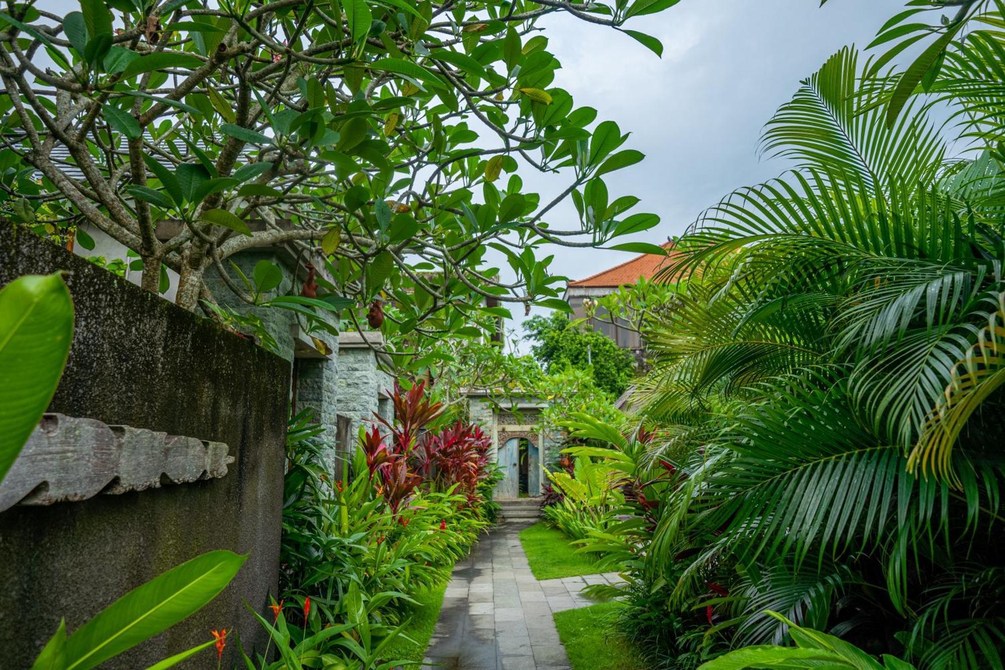Ubud Diary Villa Exterior photo